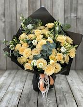Букет цветов из:  Розы и Лизиантусы #REPLACE_PRED# Захарьино