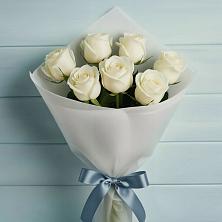 Букет 7 Белых роз Эдлесс Лав в Захарьино