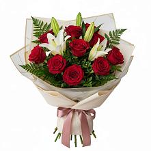 Букет цветов из:  Лилии и Розы #REPLACE_PRED# Захарьино