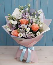 Букет цветов из:  Лизиантусы, Розы, Альстромерии и Гипсофила #REPLACE_PRED# Захарьино
