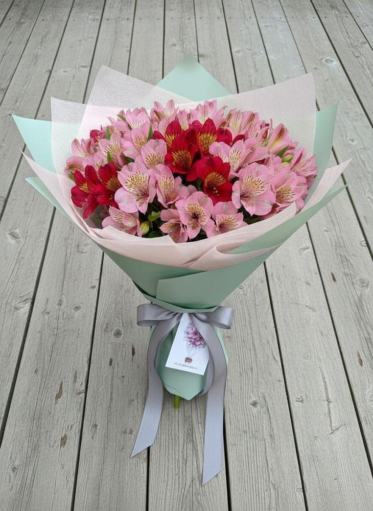Букет цветов из: Альстромерии в Захарьино
