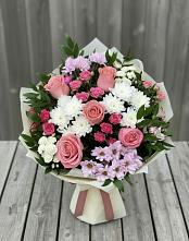 Букет цветов из:  Альстромерии, Гвоздики, Розы и Хризантемы в Захарьино