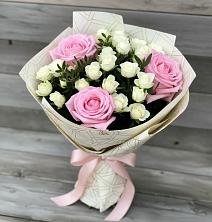Букет цветов из:  Розы в Захарьино