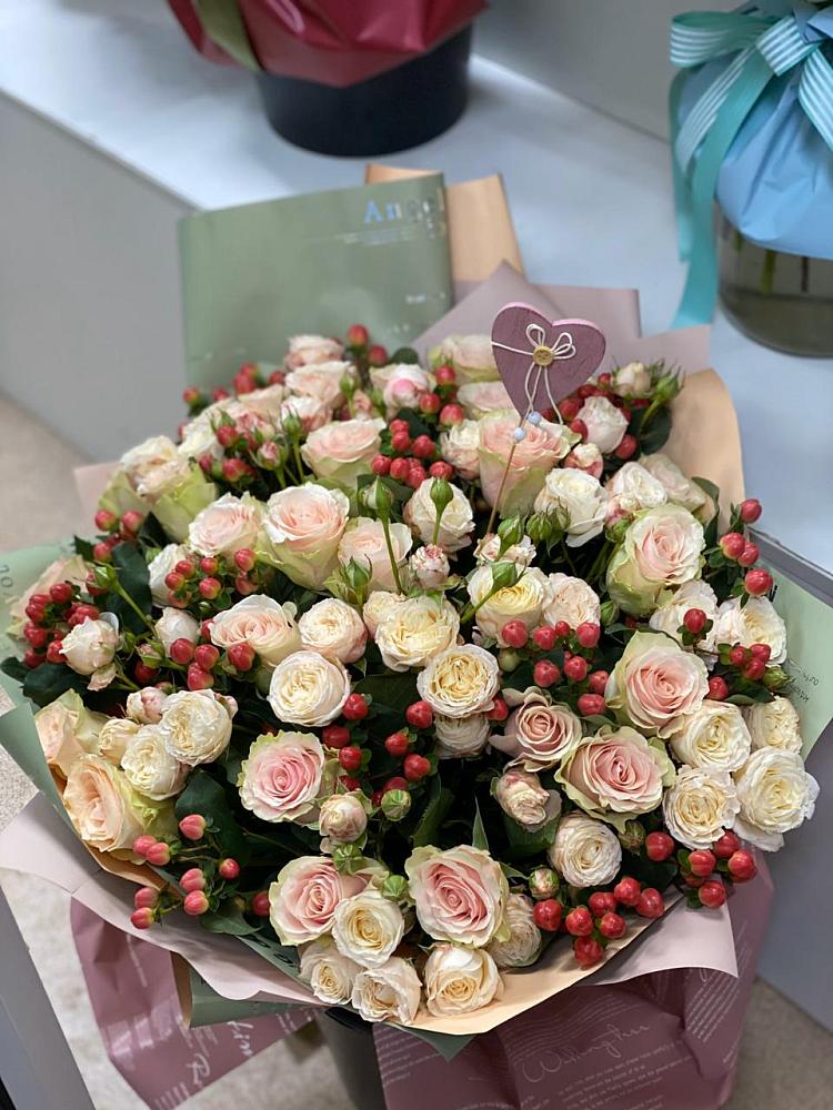 Букет цветов из: Розы в Захарьино