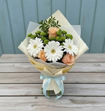 Букет цветов из:  Герберы, Розы и Хризантемы в Захарьино