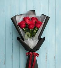 Букет цветов из:  Розы в Захарьино