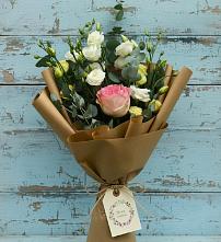 Букет цветов из:  Розы и Лизиантусы #REPLACE_PRED# Захарьино